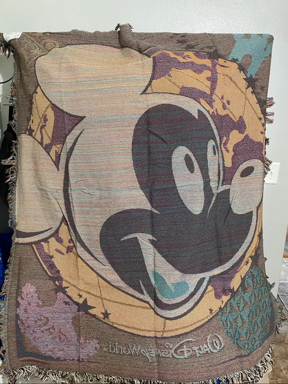 Walt Disney World Tapestry Woven Throw NWT 2011 Mickey Mouse USA Collectible